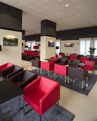 фото отеля Apartamentos Ovida