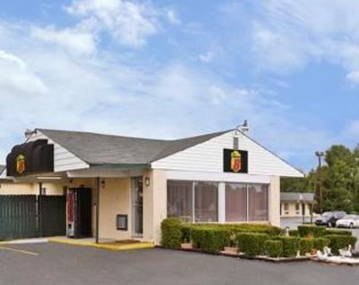 фото отеля Super 8 Motel Centerville Richmond