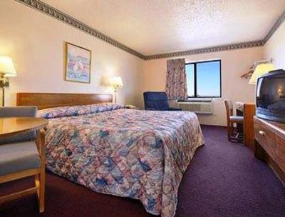 фото отеля Super 8 Motel Carlsbad