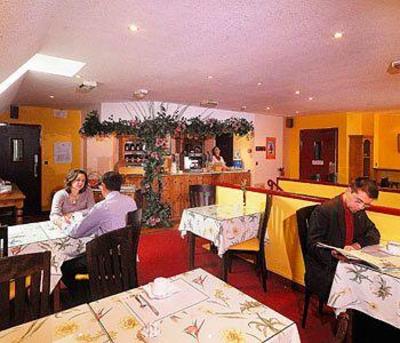 фото отеля Le Cedre Hotel Noyon