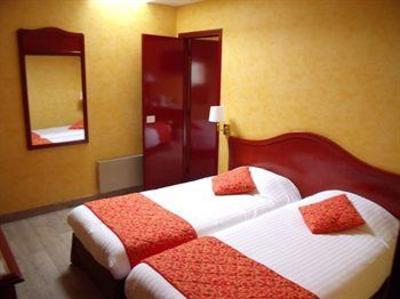 фото отеля Le Cedre Hotel Noyon