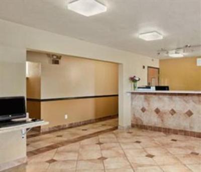 фото отеля Super 8 Sheboygan WI