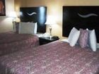 фото отеля Super 8 Sheboygan WI