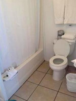 фото отеля Wanna Wanna Inn