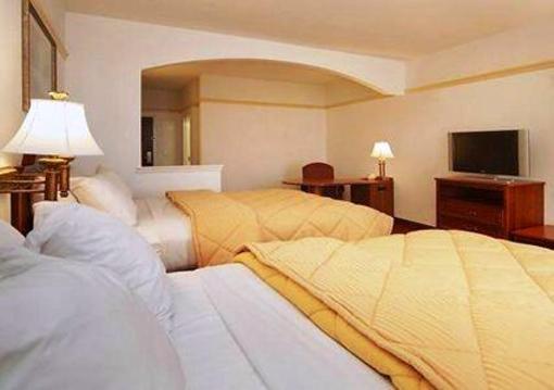 фото отеля Comfort Inn Cleburne
