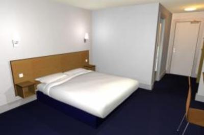 фото отеля Travelodge Dumbarton