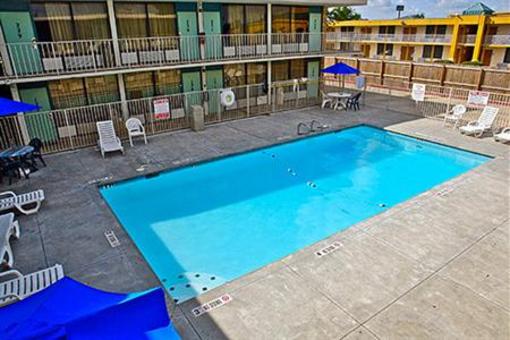 фото отеля Motel 6 Baton Rouge Southeast