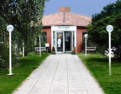 фото отеля Arcantis Hotel Les Archers Chambretaud