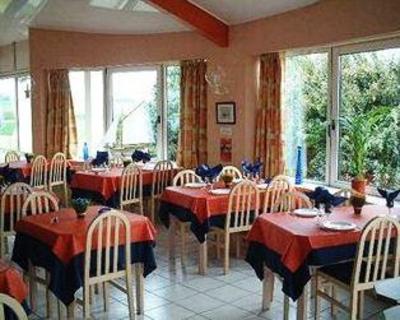 фото отеля Arcantis Hotel Les Archers Chambretaud