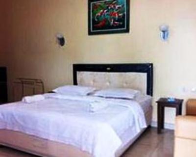 фото отеля Transit Hotel Senggigi