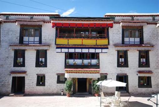 фото отеля Yabshi Phunkhang Heritage Hotel