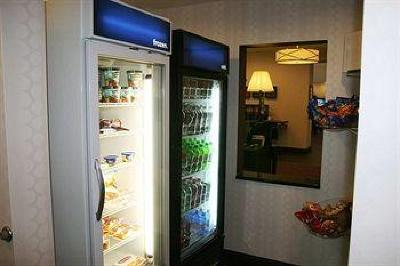 фото отеля Hampton Inn & Suites Athens I-65