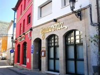 Hotel Iguarena