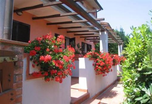 фото отеля Residence dei Fiori Campo nell"Elba