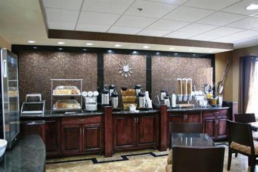 фото отеля Best Western Plus Midwest Inn & Suites