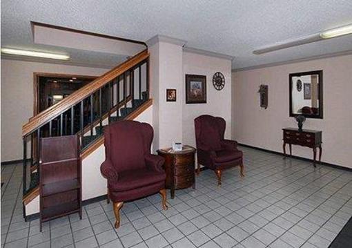 фото отеля Econo Lodge North Sioux Falls