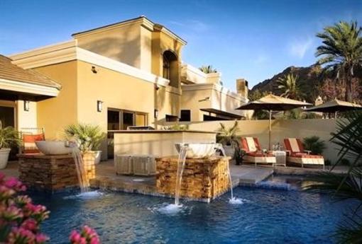 фото отеля Phoenician Residences