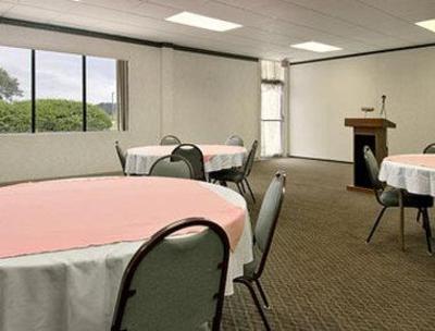 фото отеля Days Inn Easton
