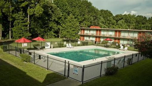 фото отеля Express Inn & Suites Palestine