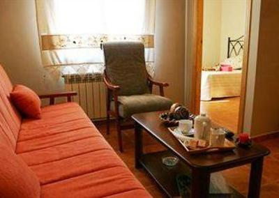 фото отеля Apartamentos Sierra De Monfrague Torrejon el Rubio