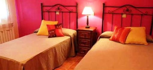 фото отеля Apartamentos Sierra De Monfrague Torrejon el Rubio