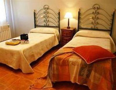 фото отеля Apartamentos Sierra De Monfrague Torrejon el Rubio