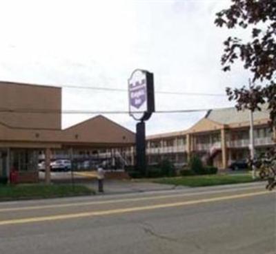 фото отеля Knights Inn Erie Downtown