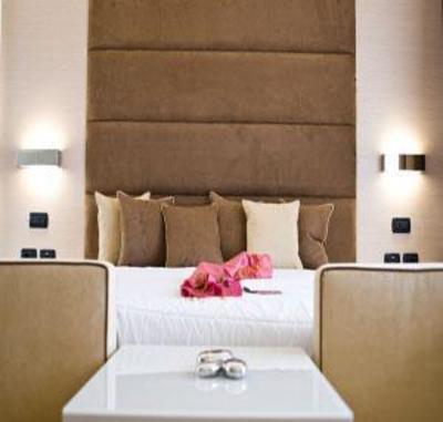 фото отеля Grand Park Tower Hotel Pisa