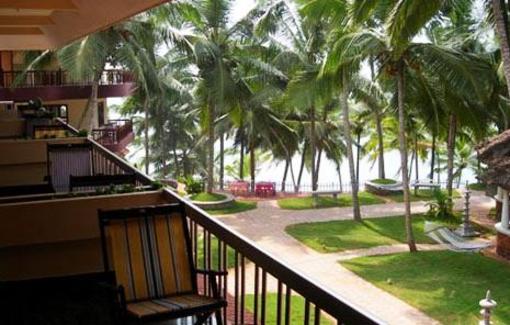 фото отеля Ayur Bay Beach Resort