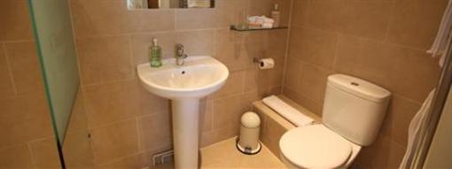фото отеля Channels Cottage