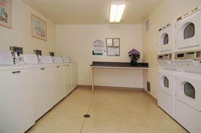 фото отеля Suburban Extended Stay Hotel Lakeland