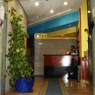 фото отеля Hostal Boxes