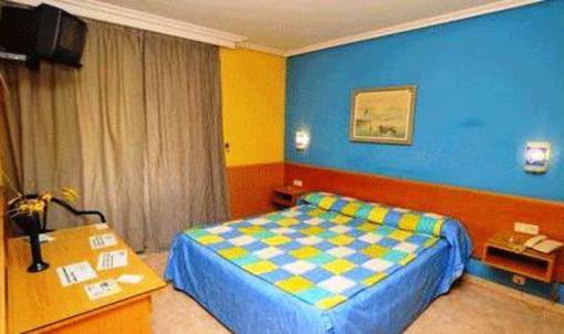 фото отеля Hostal Boxes