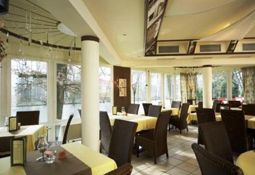 фото отеля Hotel Haus Am See Schleusingen