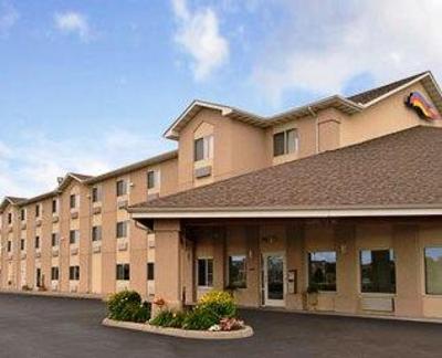 фото отеля Baymont Inn & Suites - Toledo Maumee