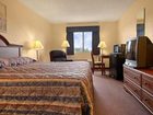 фото отеля Baymont Inn & Suites - Toledo Maumee