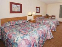 Econo Lodge Inn & Suites Menomonie