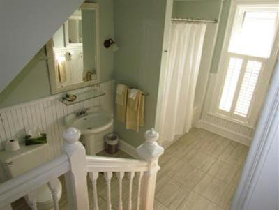 фото отеля Shadow Lawn Inn