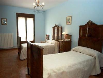 фото отеля Hostal Masia del Cura Rubielos de Mora
