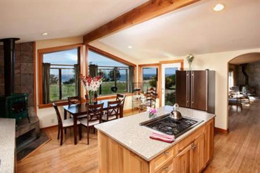 фото отеля Inn at Schoolhouse Creek