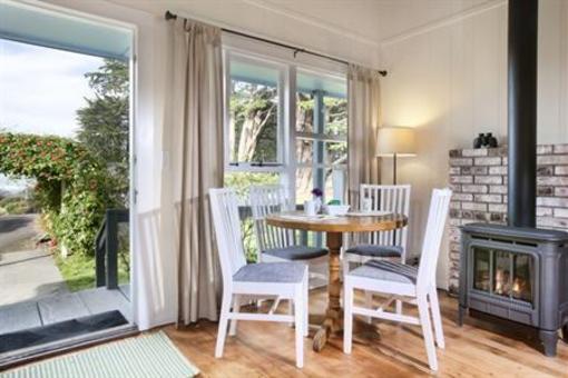 фото отеля Inn at Schoolhouse Creek