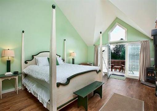 фото отеля Inn at Schoolhouse Creek