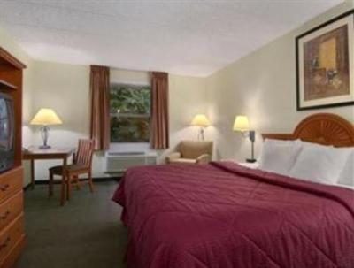 фото отеля Baymont Inn & Suites Richmond
