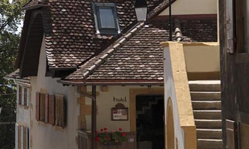 фото отеля Hotel Les Vieux Toits