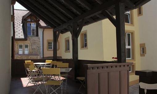 фото отеля Hotel Les Vieux Toits