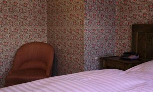 фото отеля Hotel Les Vieux Toits
