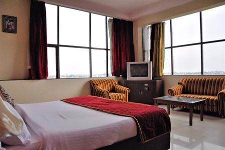 фото отеля Hotel P.R Residency