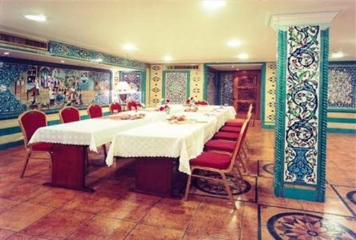 фото отеля Simorgh Hotel