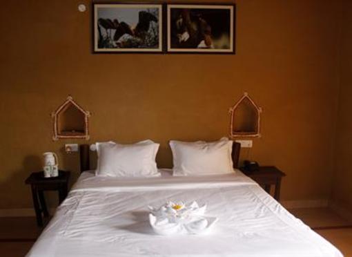 фото отеля Kanha Village Eco Resort