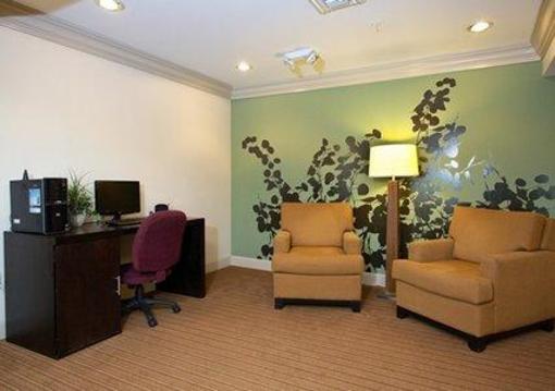 фото отеля Sleep Inn & Suites Evergreen